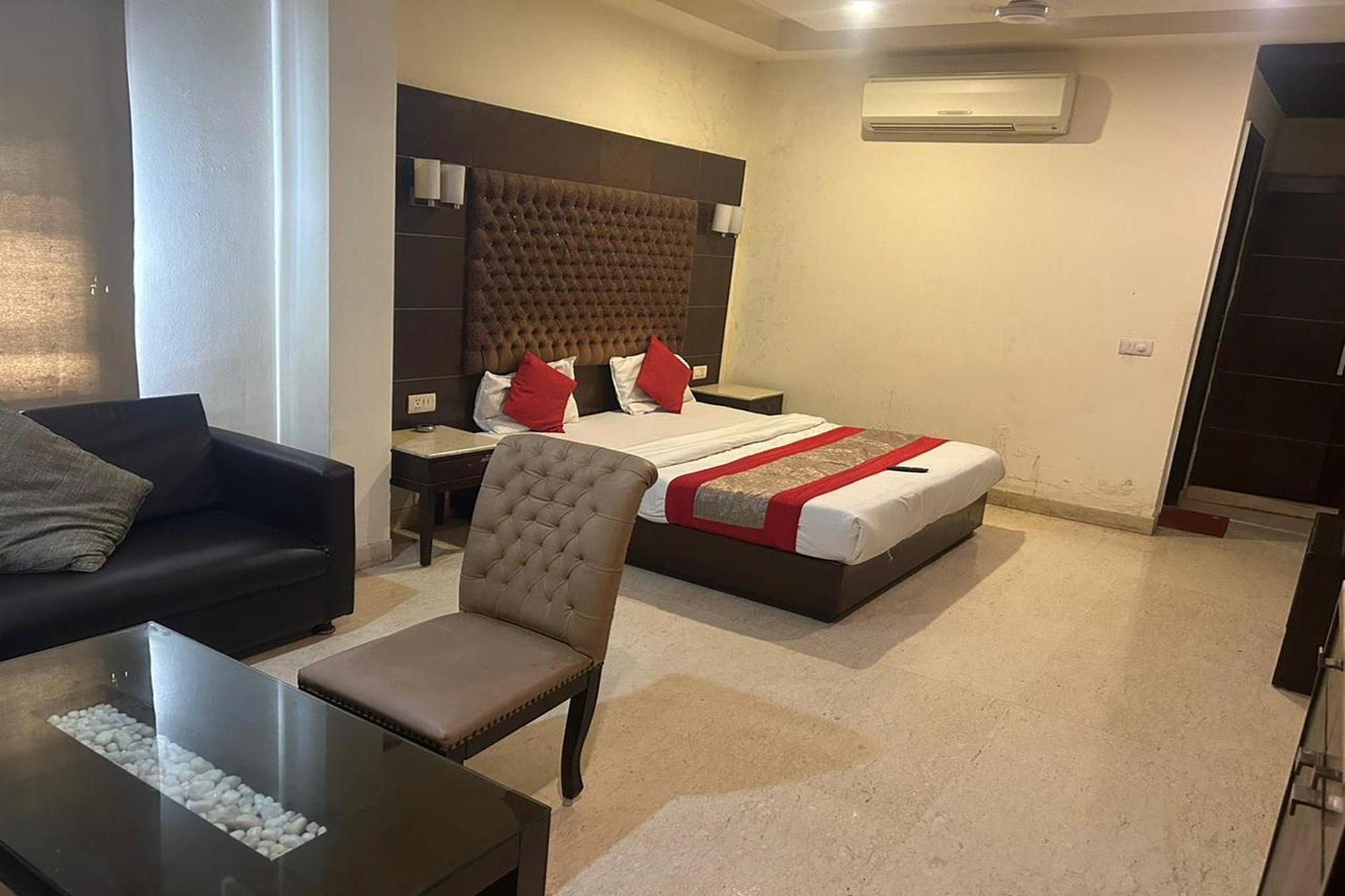The Metropolis Guest House Near Rk Ashram Metro Station นิวเดลี ภายนอก รูปภาพ