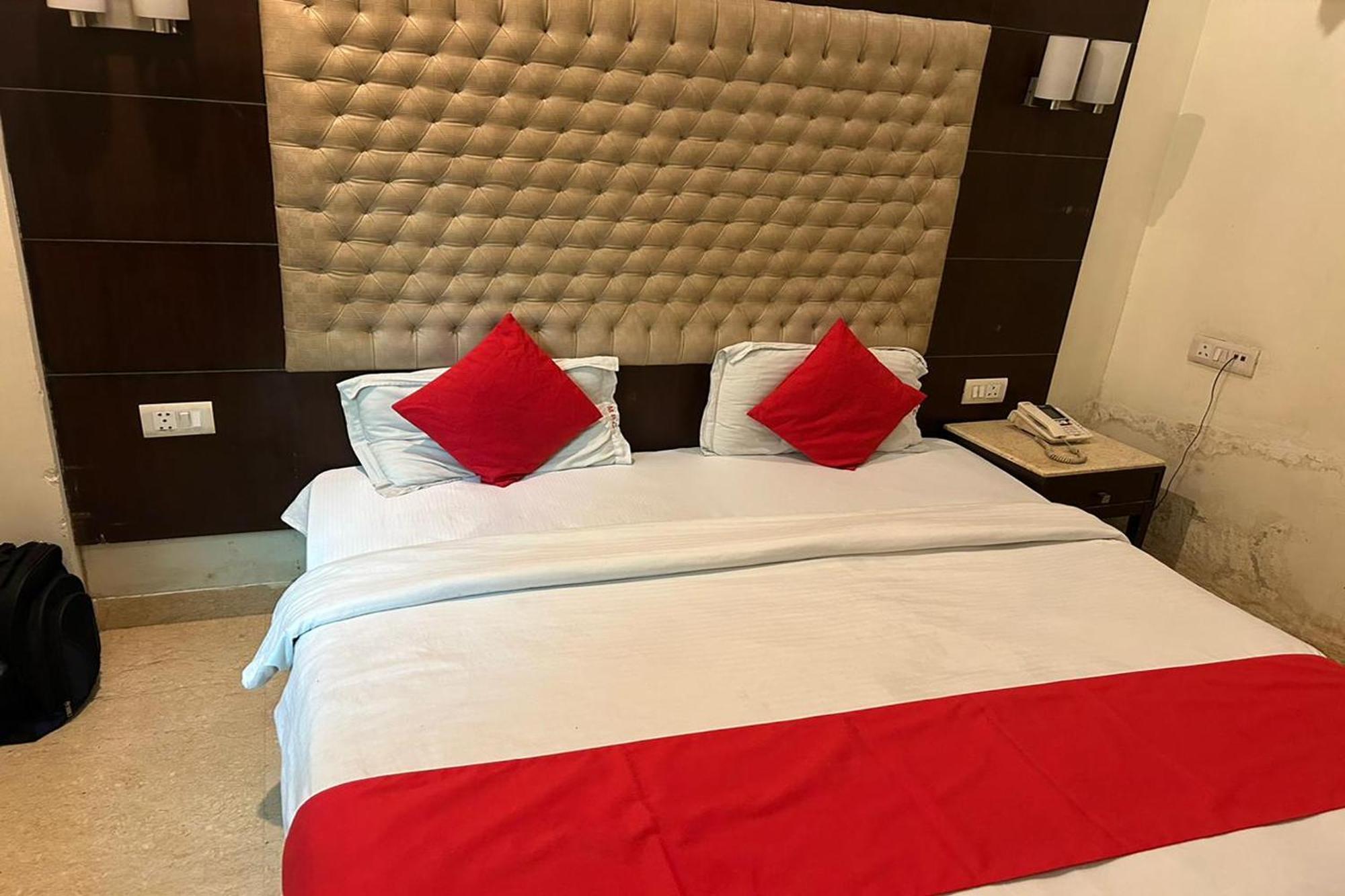 The Metropolis Guest House Near Rk Ashram Metro Station นิวเดลี ภายนอก รูปภาพ