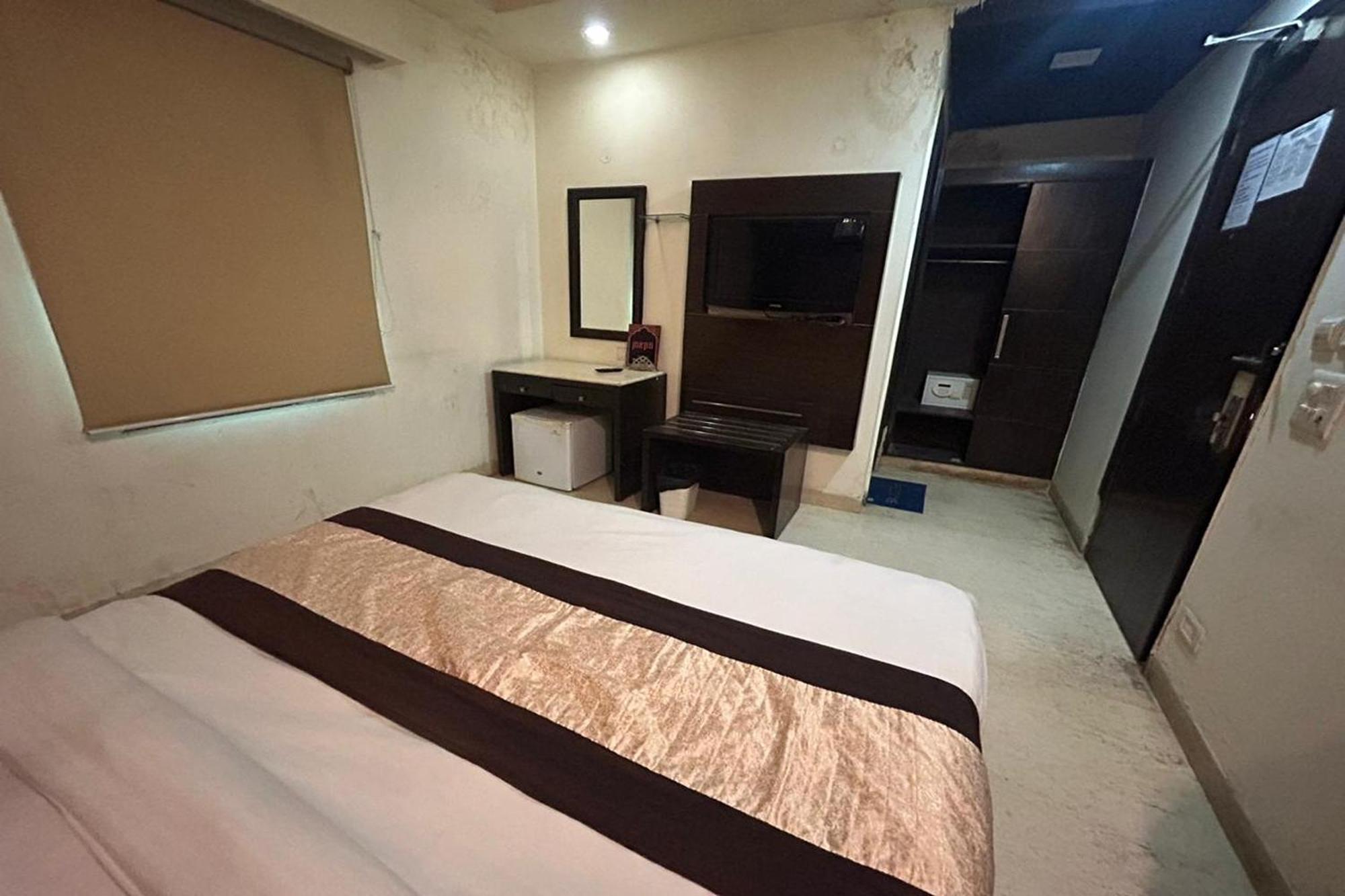 The Metropolis Guest House Near Rk Ashram Metro Station นิวเดลี ภายนอก รูปภาพ