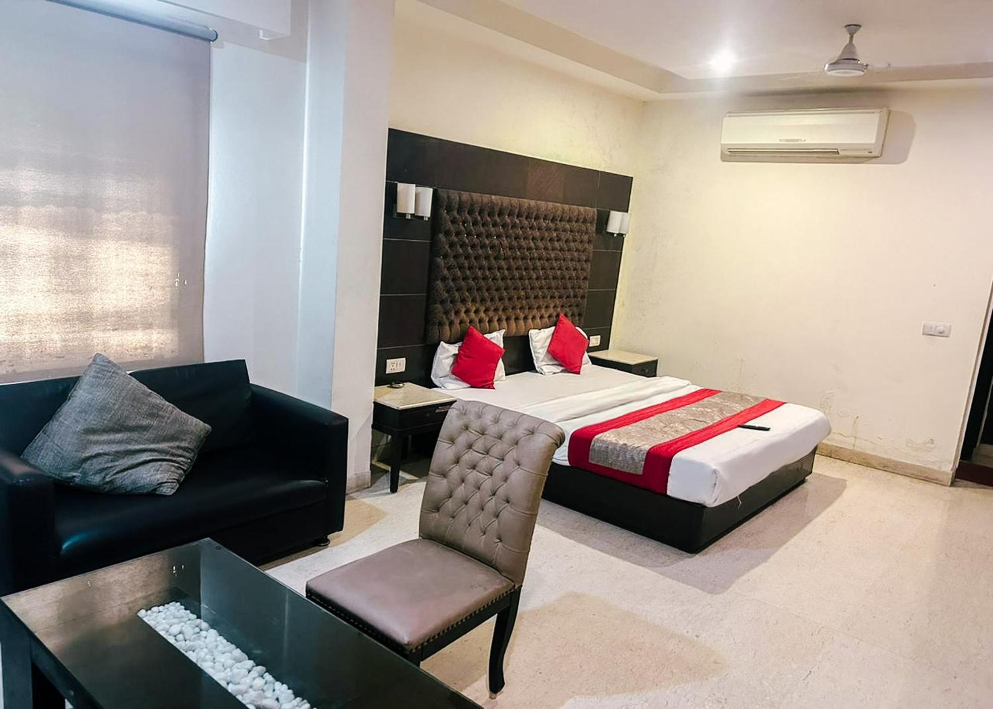 The Metropolis Guest House Near Rk Ashram Metro Station นิวเดลี ภายนอก รูปภาพ