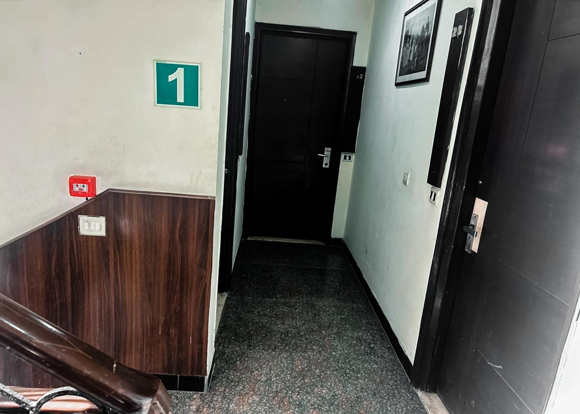 The Metropolis Guest House Near Rk Ashram Metro Station นิวเดลี ภายนอก รูปภาพ