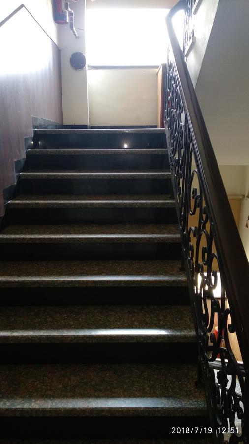The Metropolis Guest House Near Rk Ashram Metro Station นิวเดลี ภายนอก รูปภาพ